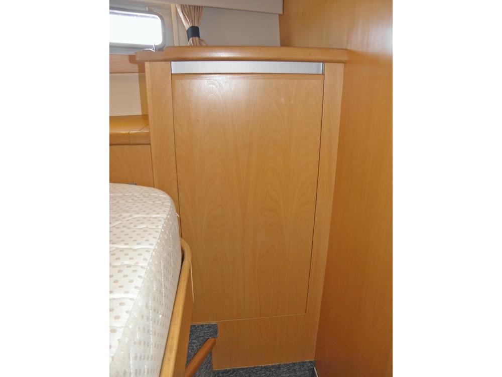 Fore ship, Accommodation